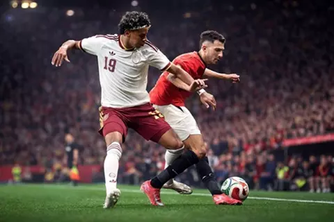 صمود الفراعنة لا ينكسر.. مصر تفرض التعادل على إسبانيا وديا